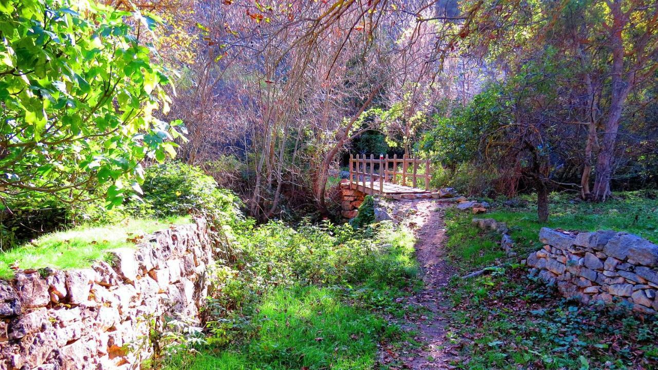 Apartamento Rural La Cascada De Calmarza Exterior foto